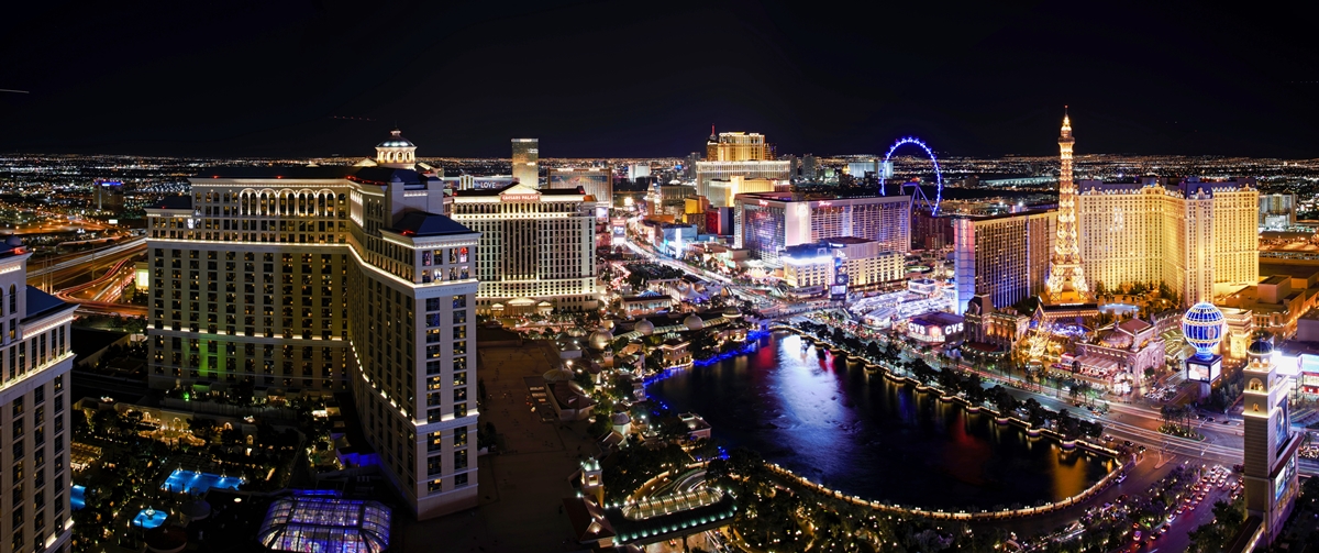 DSC_0136_stitch Level copy 1200px.jpg : The First Night of 2017