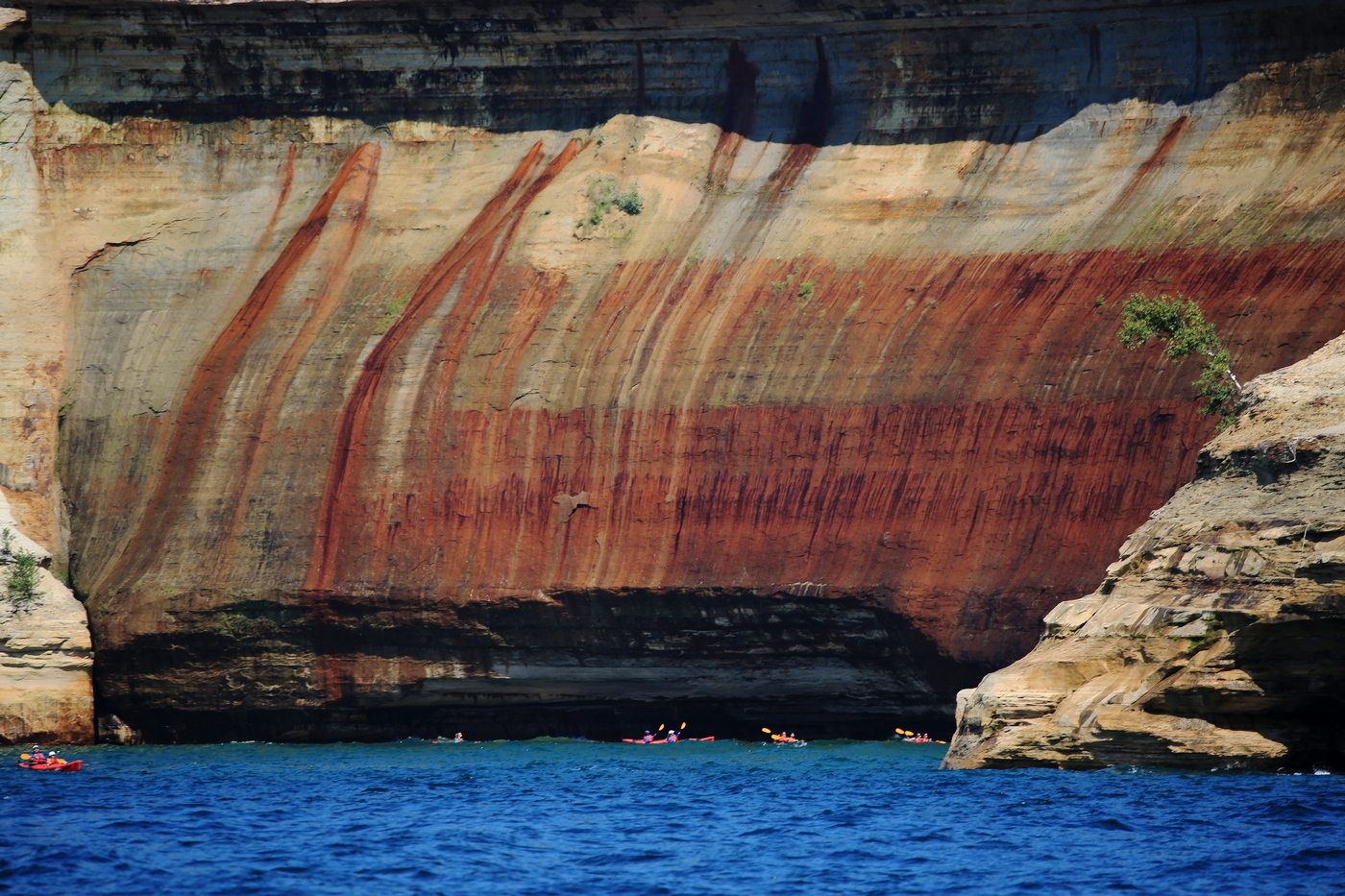 745A3796-1.JPG : Pictured Rocks