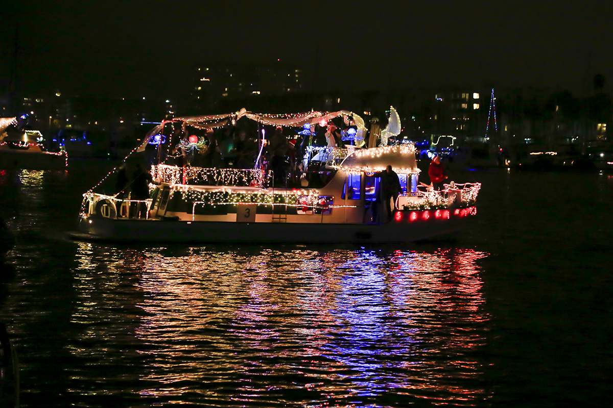 _MG_1088-1a.jpg : Marina Del Rey Boat Parade