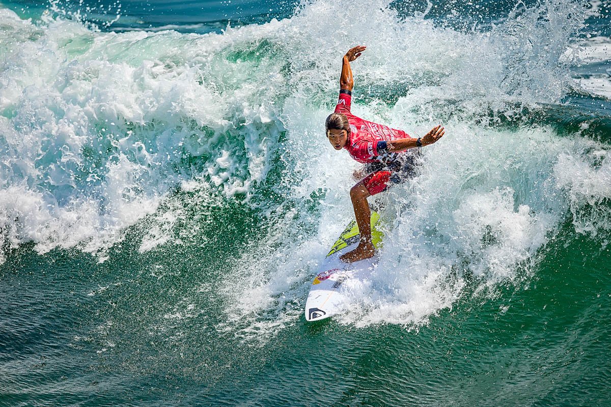 AB4W3808-Edit.jpg : Vans US Open of Surfing 2016