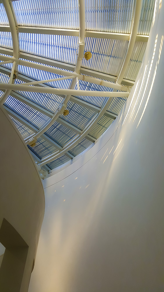 154223rnhss.jpg : light