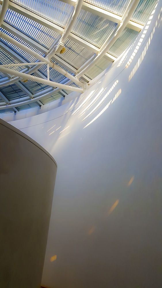 154208rnhss.jpg : light