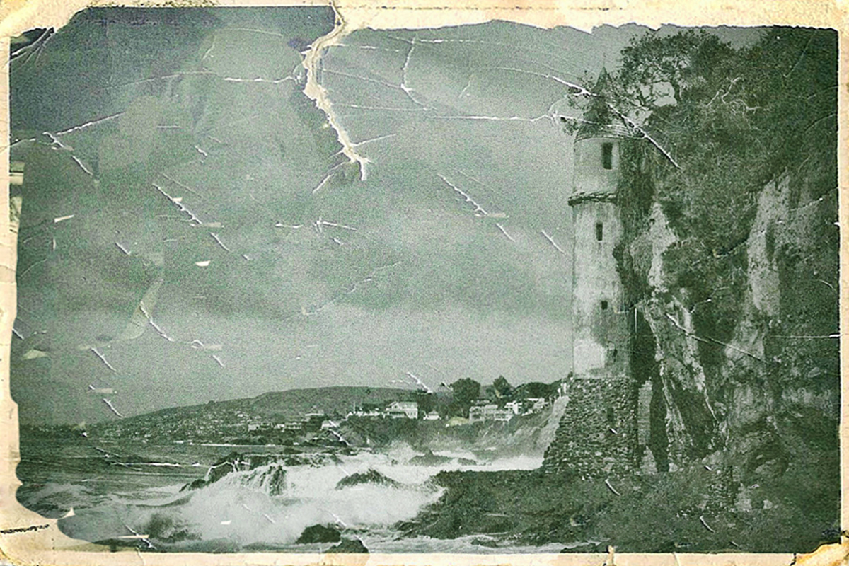 IMG_1021.Old2.jpg : The Victoria Beach Pirate Tower