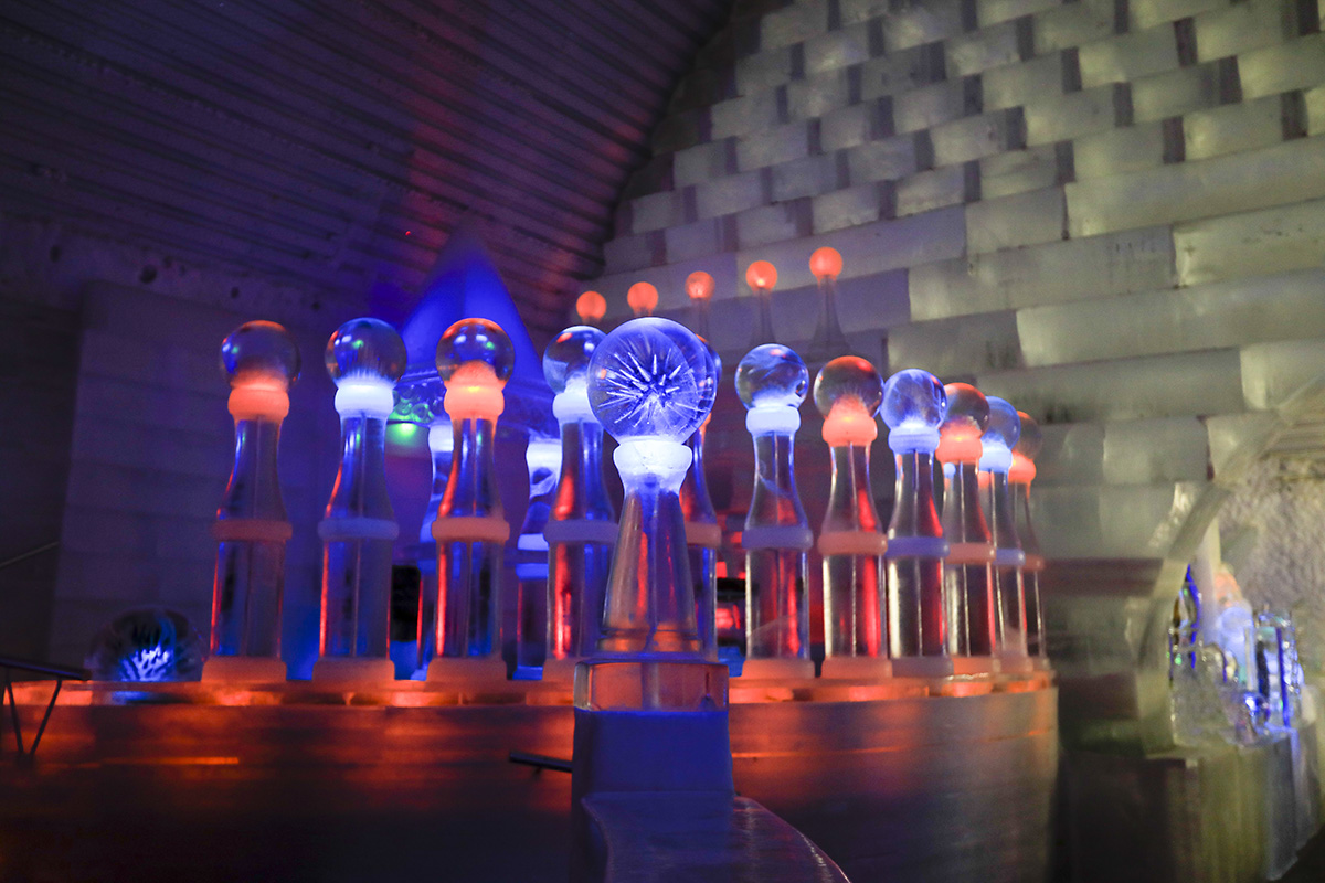 _L4A1087-1a.jpg : ICE MUSIUM